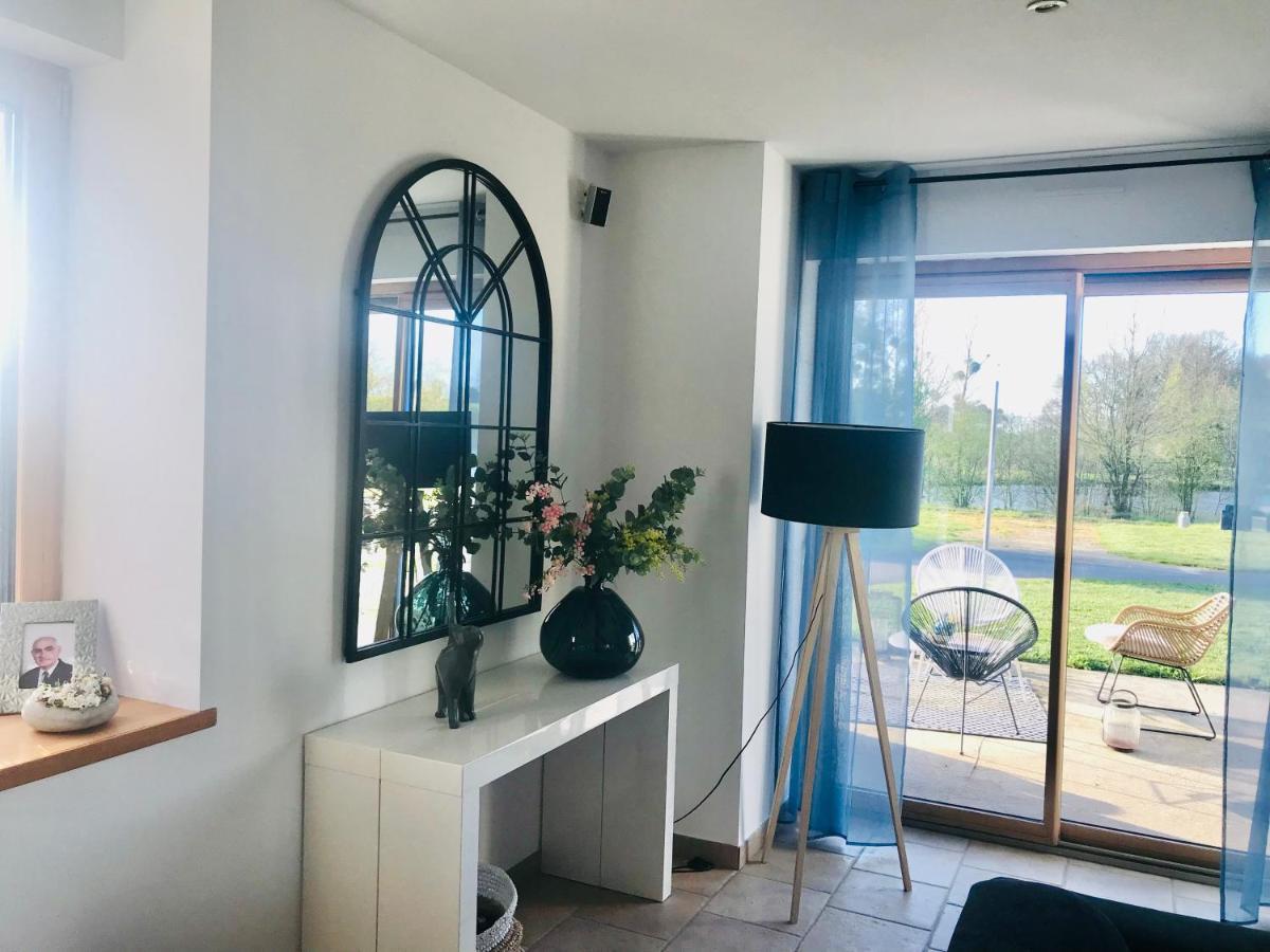 Au Petit Bonheur De Claire Et Jo Bed & Breakfast La Chapelle-Caro Екстериор снимка